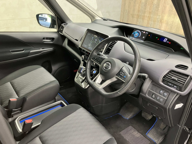 日産 セレナ 1.2 e-POWER ハイウェイスター Vの中古車