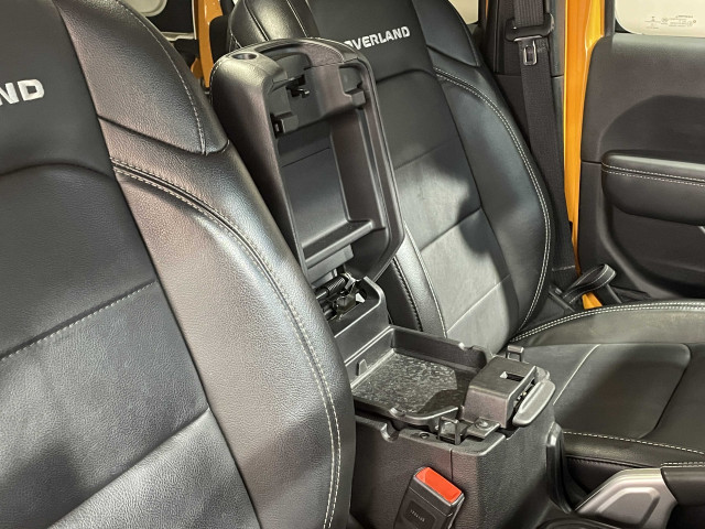 ジープ ラングラー アンリミテッド オーバーランド ナチョ 4WDの中古車