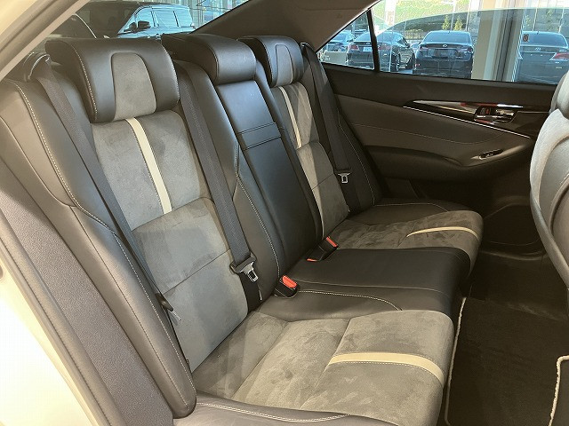 トヨタ クラウンアスリート 2.0 S-T Jフロンティアの中古車