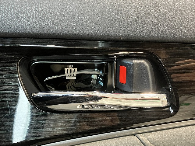 トヨタ クラウンアスリート 2.0 S-T Jフロンティアの中古車