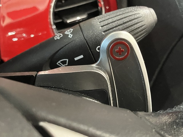 アバルト 595 ツーリズモの中古車