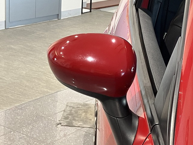 アバルト 595 ツーリズモの中古車