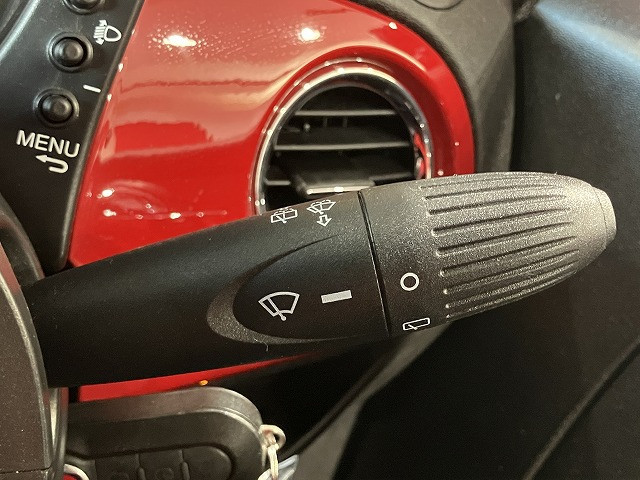 アバルト 595 ツーリズモの中古車