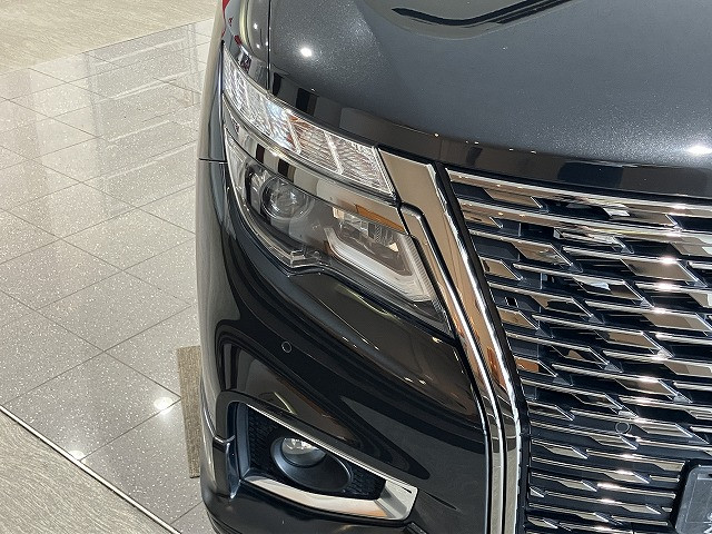 日産 エルグランド 2.5 250ハイウェイスターS セカンドスライドアップシートの中古車