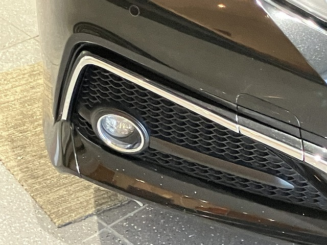 トヨタ クラウン ハイブリッド 3.5 RS アドバンスの中古車