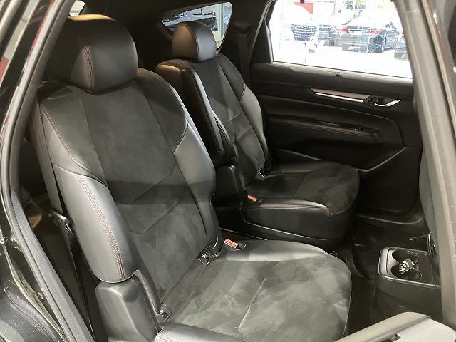 マツダ CXー8 2.5 25S ブラックトーン エディションの中古車