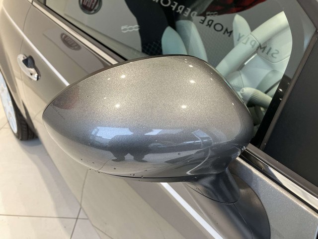 フィアット 500 ツインエア ドルチェヴィータの中古車