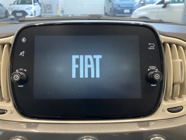 フィアット 500 ツインエア ドルチェヴィータの中古車