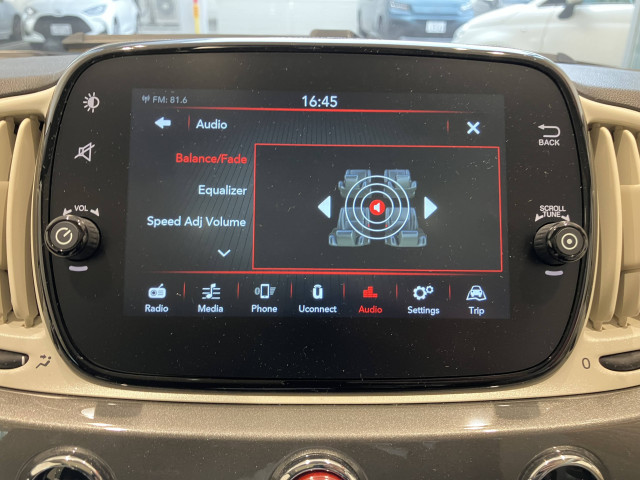 フィアット 500 ツインエア ドルチェヴィータの中古車