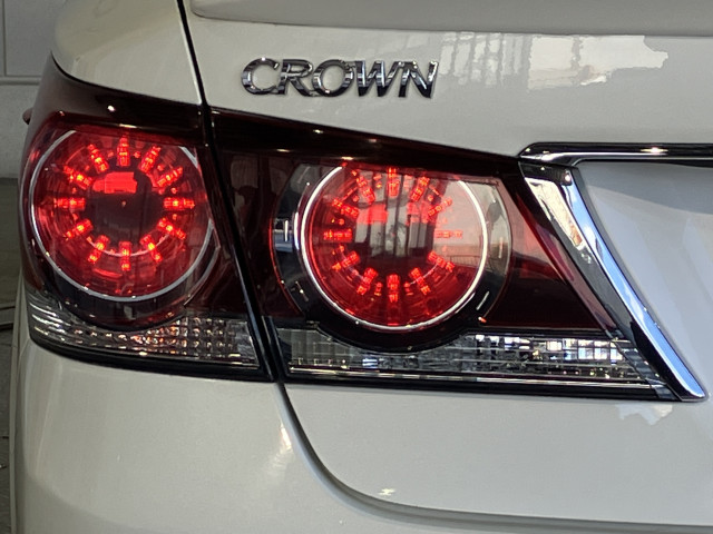 トヨタ クラウンアスリートハイブリッド ハイブリッド 2.5 Gの中古車