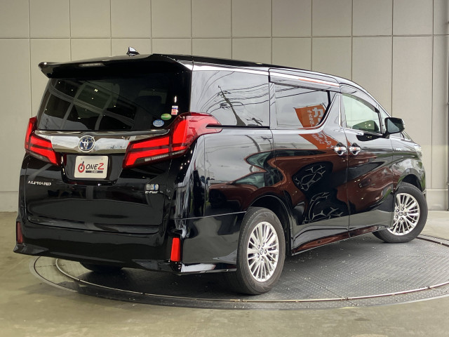 トヨタ アルファードハイブリッド ハイブリッド 2.5 SR Cパッケージ E-Four 4WDの中古車