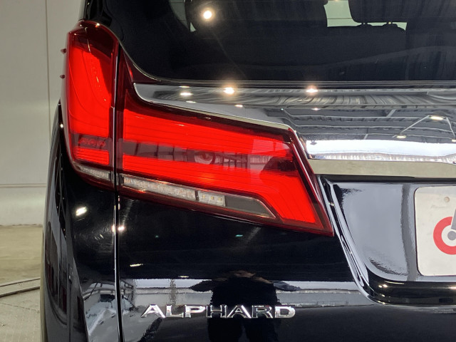 トヨタ アルファードハイブリッド ハイブリッド 2.5 SR Cパッケージ E-Four 4WDの中古車