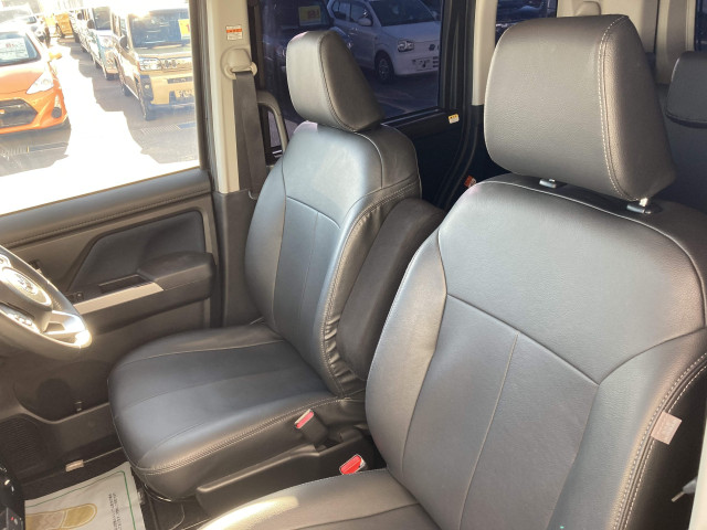 トヨタ ルーミー 1.0 カスタム G-Tの中古車
