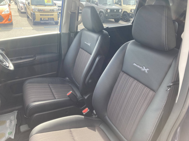 ホンダ フリードハイブリッド 1.5 ハイブリッド モデューロX ホンダセンシングの中古車