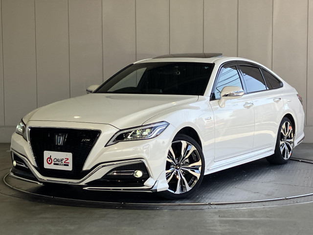 トヨタ クラウン ハイブリッド 2.5 RS アドバンス Four 4WDの中古車