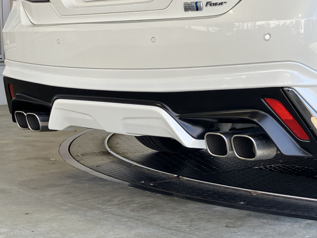 トヨタ クラウン ハイブリッド 2.5 RS アドバンス Four 4WDの中古車