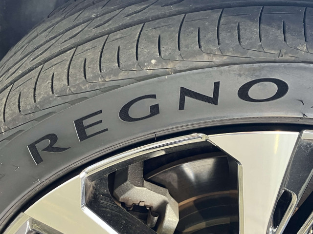 トヨタ クラウン ハイブリッド 2.5 RS アドバンス Four 4WDの中古車