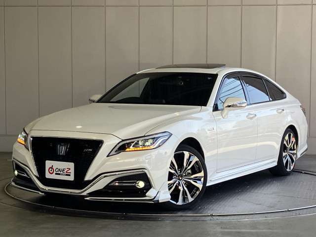 トヨタ クラウン ハイブリッド 2.5 RS アドバンス Four 4WDの中古車