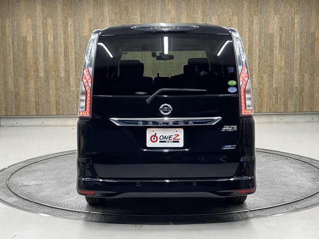 当社の在庫は、全車第三者機関の査定を通った車両ですので、状態に関しましては確かな一台を御案内致しております。