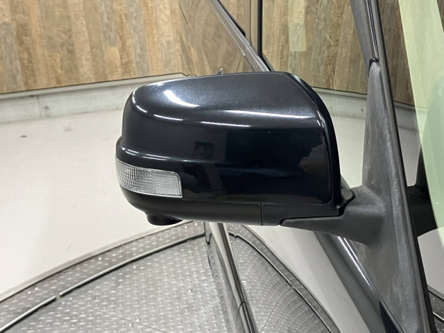 日産 セレナハイブリッド 2.0 ハイウェイスター Vセレクション+SafetyⅡ S-HYBRIDの中古車