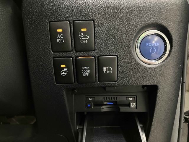 トヨタ アルファードハイブリッド ハイブリッド 2.5 エグゼクティブ ラウンジ E-Four 4WDの中古車