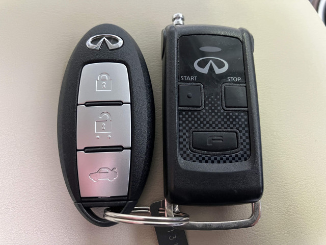 日産 スカイライン 3.5 ハイブリッド GT タイプPの中古車