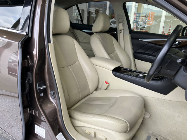 日産 スカイライン 3.5 ハイブリッド GT タイプPの中古車