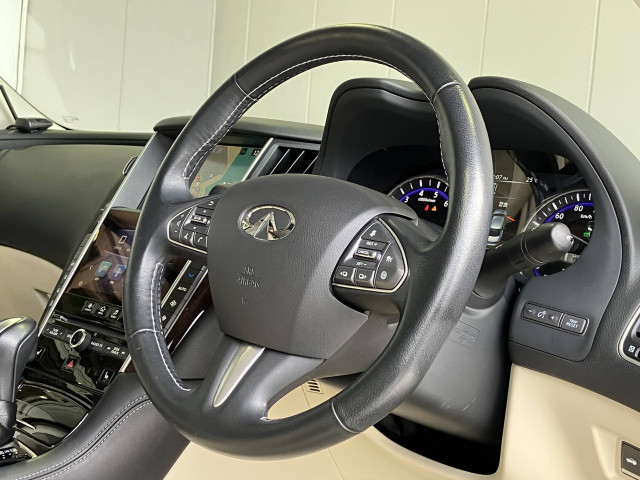 日産 スカイライン 3.5 ハイブリッド GT タイプPの中古車