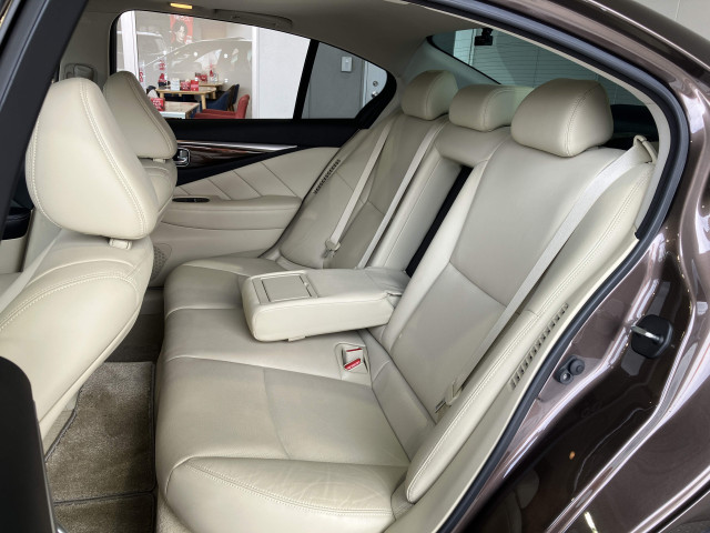 日産 スカイライン 3.5 ハイブリッド GT タイプPの中古車