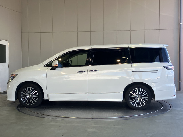 日産 エルグランド 3.5 350ハイウェイスター アーバンクロム ステップタイプの中古車
