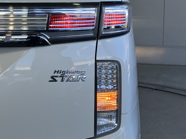 日産 エルグランド 3.5 350ハイウェイスター アーバンクロム ステップタイプの中古車