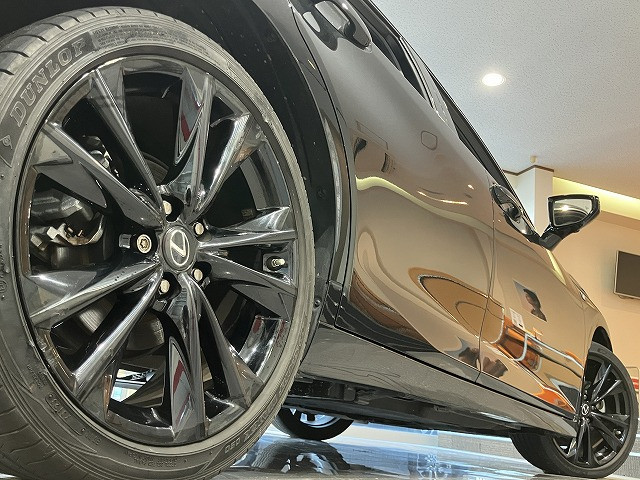 レクサス ES 300h Fスポーツの中古車