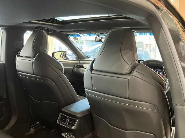 レクサス ES 300h Fスポーツの中古車