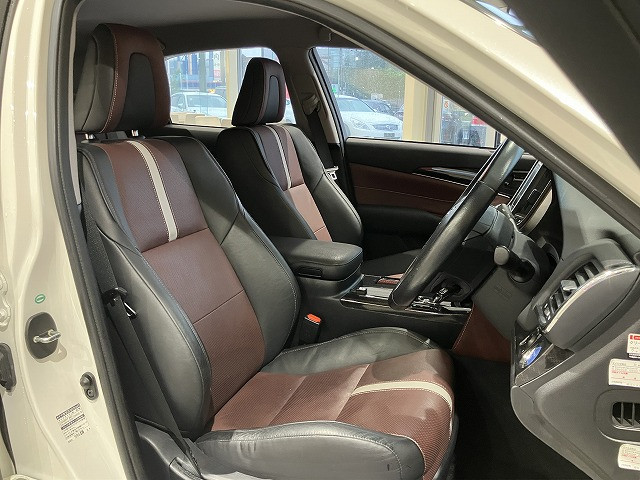 トヨタ クラウンアスリートハイブリッド ハイブリッド 2.5 S ブラックスタイルの中古車