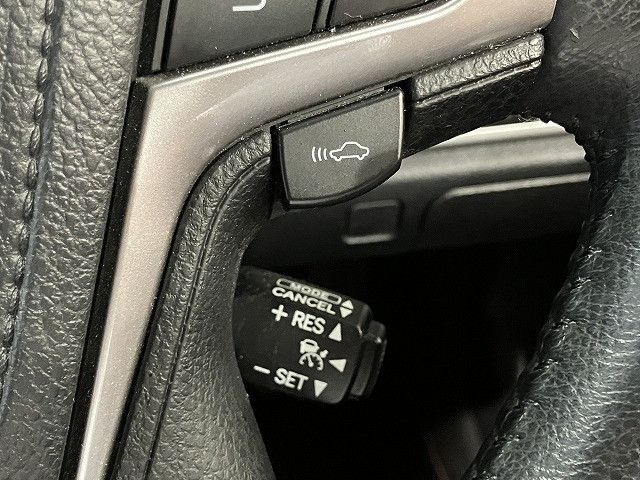 トヨタ クラウンアスリートハイブリッド ハイブリッド 2.5 S ブラックスタイルの中古車