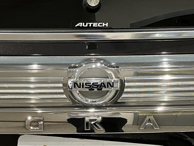 日産 エルグランド 2.5 250ハイウェイスターS アーバンクロムの中古車