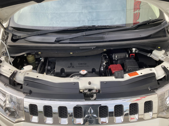 三菱 デリカD:5 2.2 D パワーパッケージ ディーゼルターボ 4WDの中古車