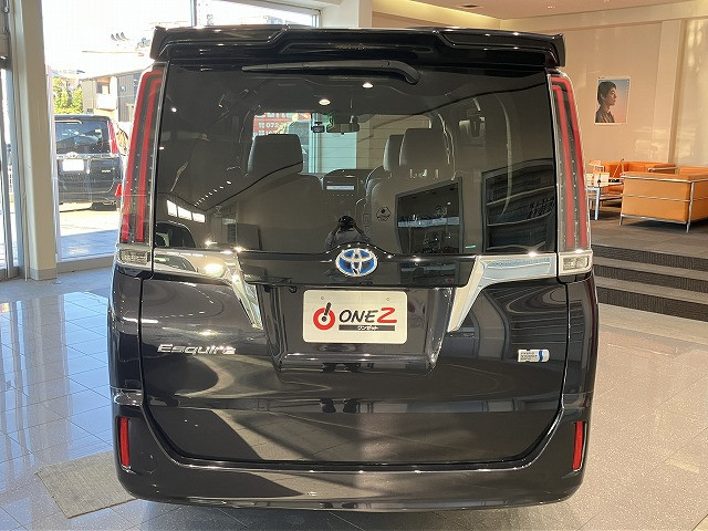 トヨタ エスクァイア 1.8 ハイブリッド Giの中古車