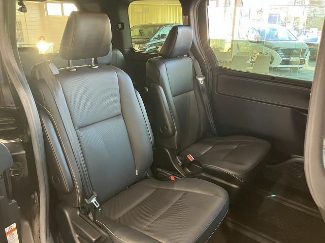 トヨタ エスクァイア 1.8 ハイブリッド Giの中古車