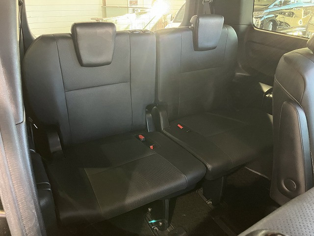 トヨタ エスクァイア 1.8 ハイブリッド Giの中古車