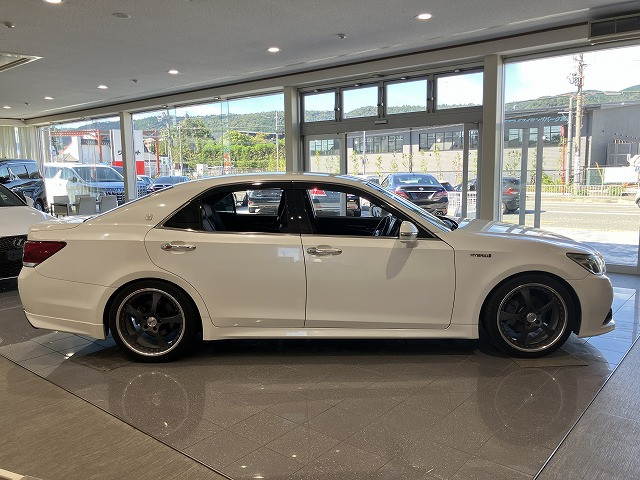 トヨタ クラウンアスリートハイブリッド ハイブリッド 2.5 Sの中古車