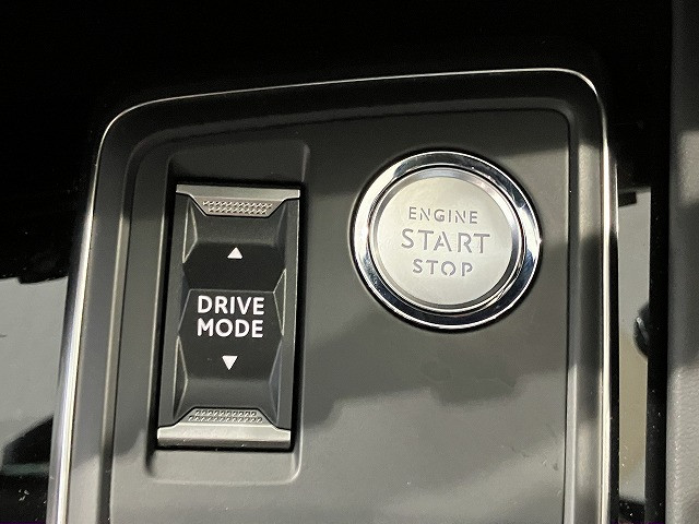 プジョー 508SW GT ブルーHDi ディーゼルターボの中古車