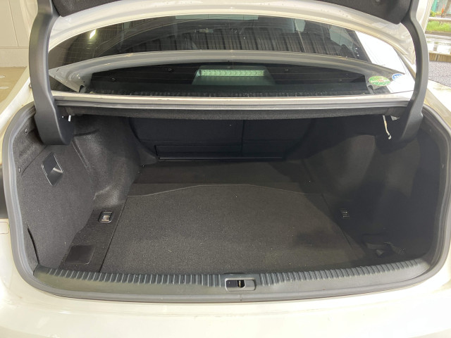 レクサス IS 300h Fスポーツの中古車