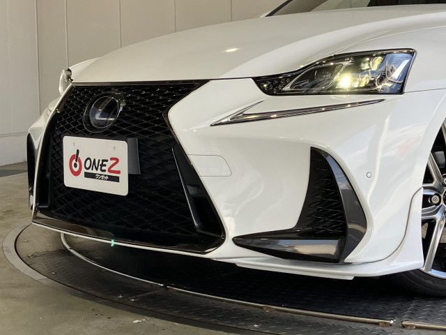 レクサス IS 300h Fスポーツの中古車