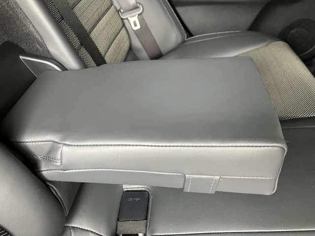 レクサス IS 300h Fスポーツの中古車