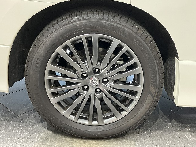 日産 エルグランド 2.5 250ハイウェイスターS アーバンクロムの中古車