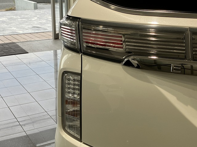 日産 エルグランド 2.5 250ハイウェイスターS アーバンクロムの中古車