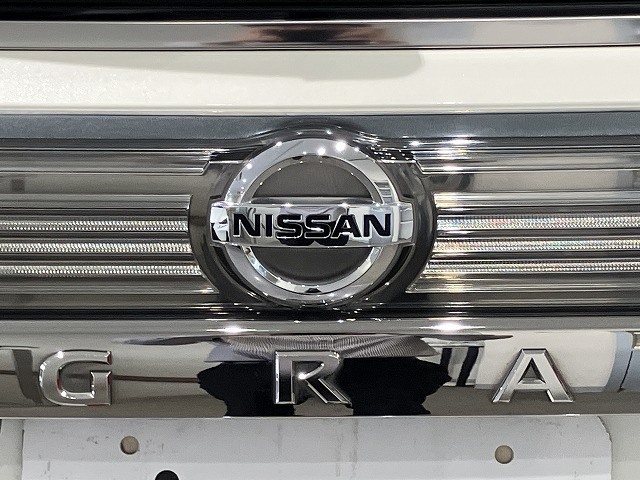 日産 エルグランド 2.5 250ハイウェイスターS アーバンクロムの中古車