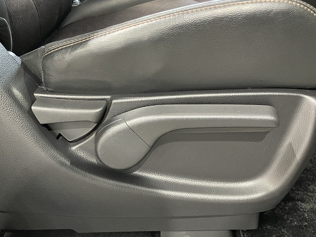 日産 エルグランド 2.5 250ハイウェイスターS アーバンクロムの中古車