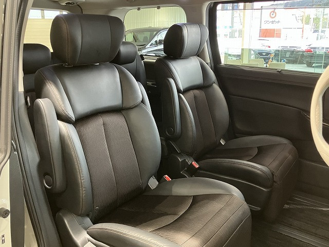 日産 エルグランド 2.5 250ハイウェイスターS アーバンクロムの中古車
